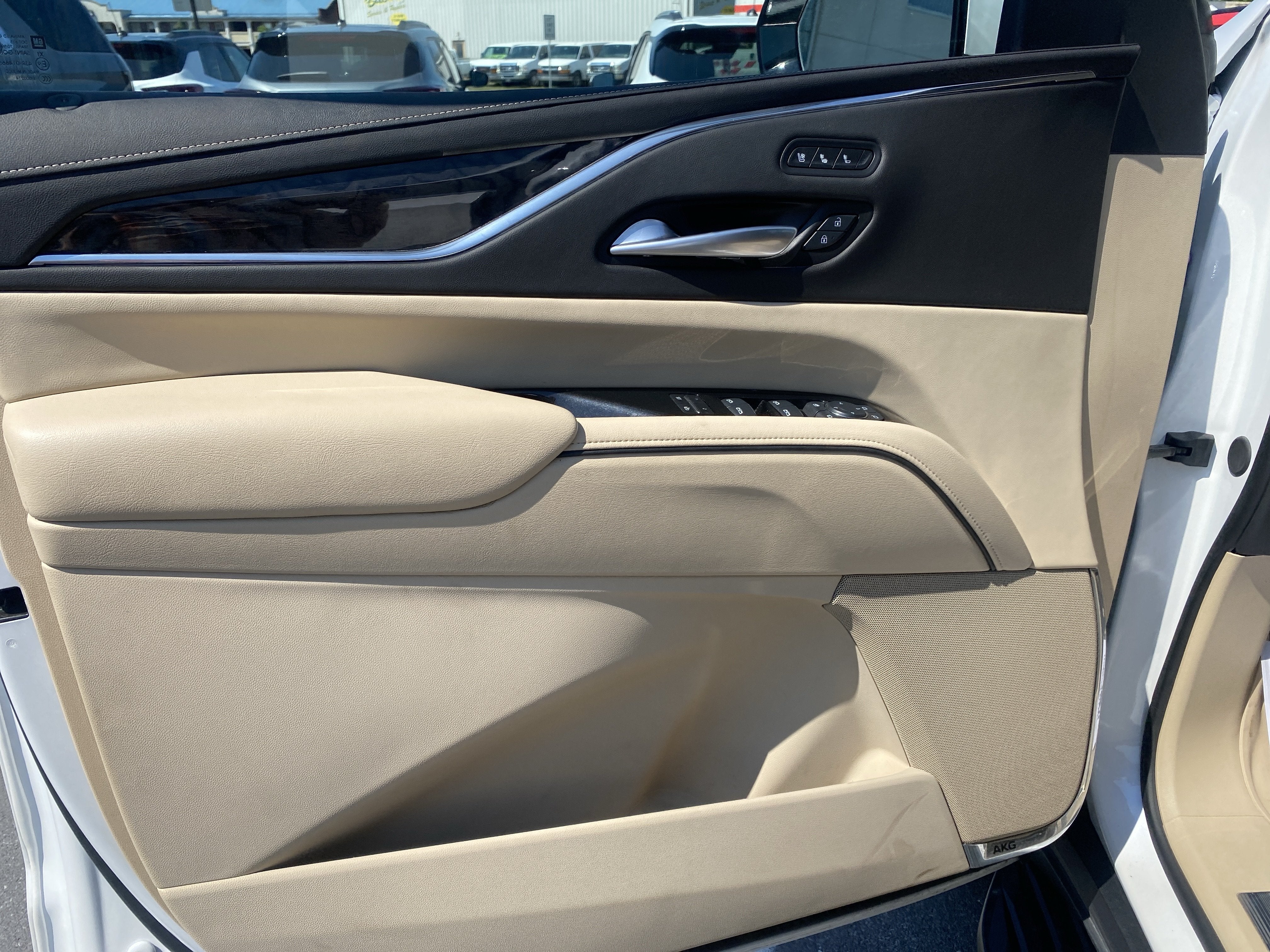 2024 Cadillac Escalade ESV Premium Luxury