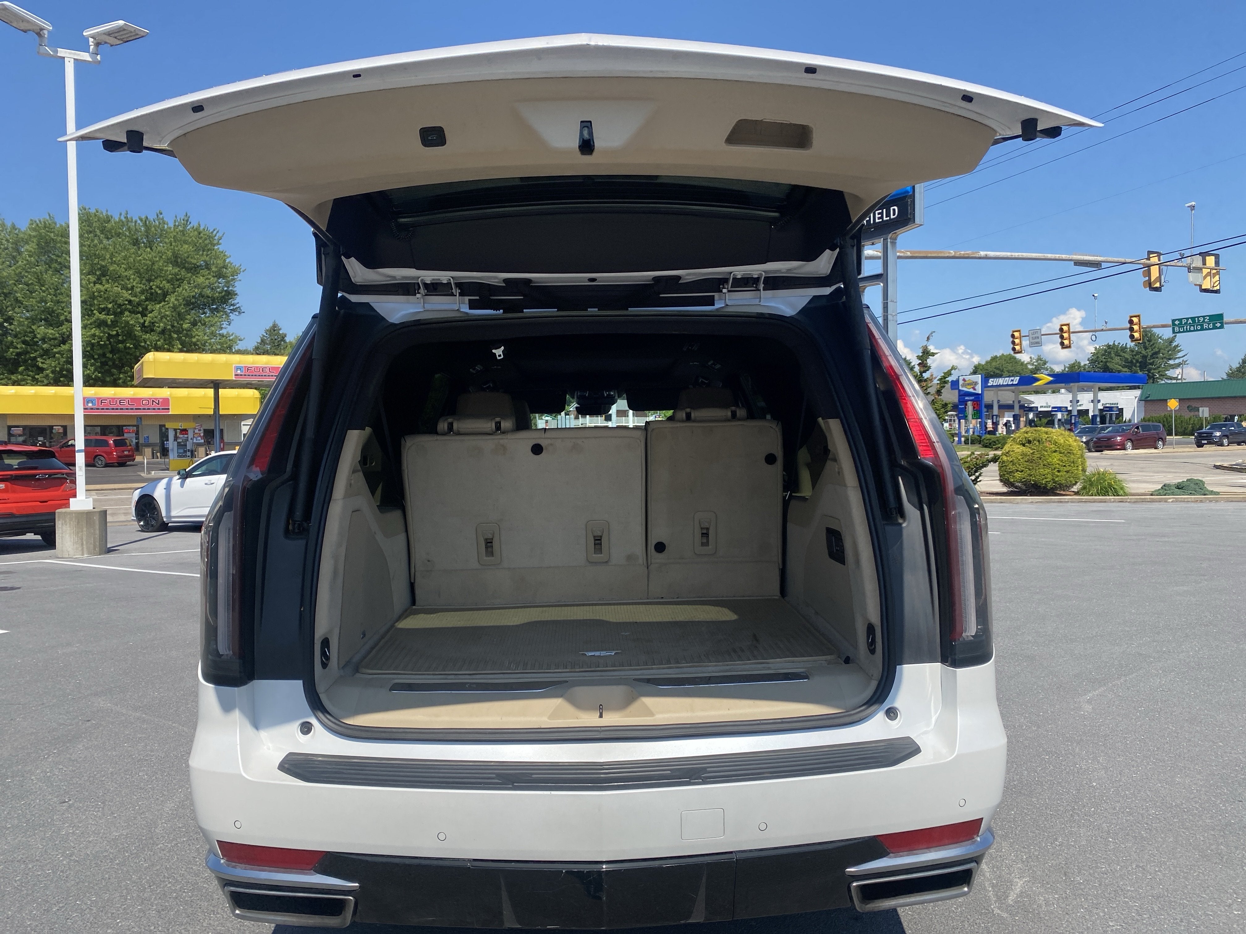 2024 Cadillac Escalade ESV Premium Luxury