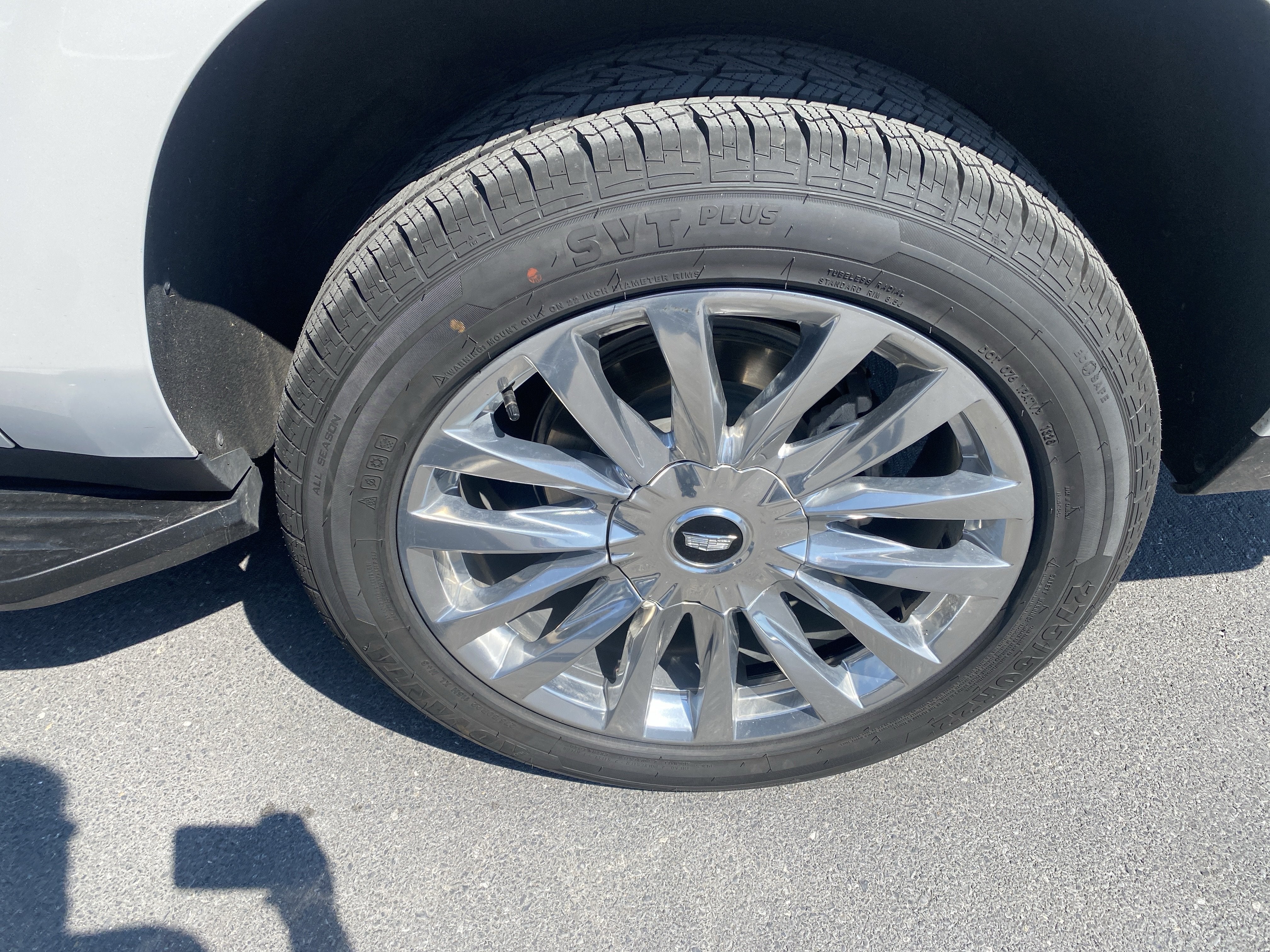 2024 Cadillac Escalade ESV Premium Luxury