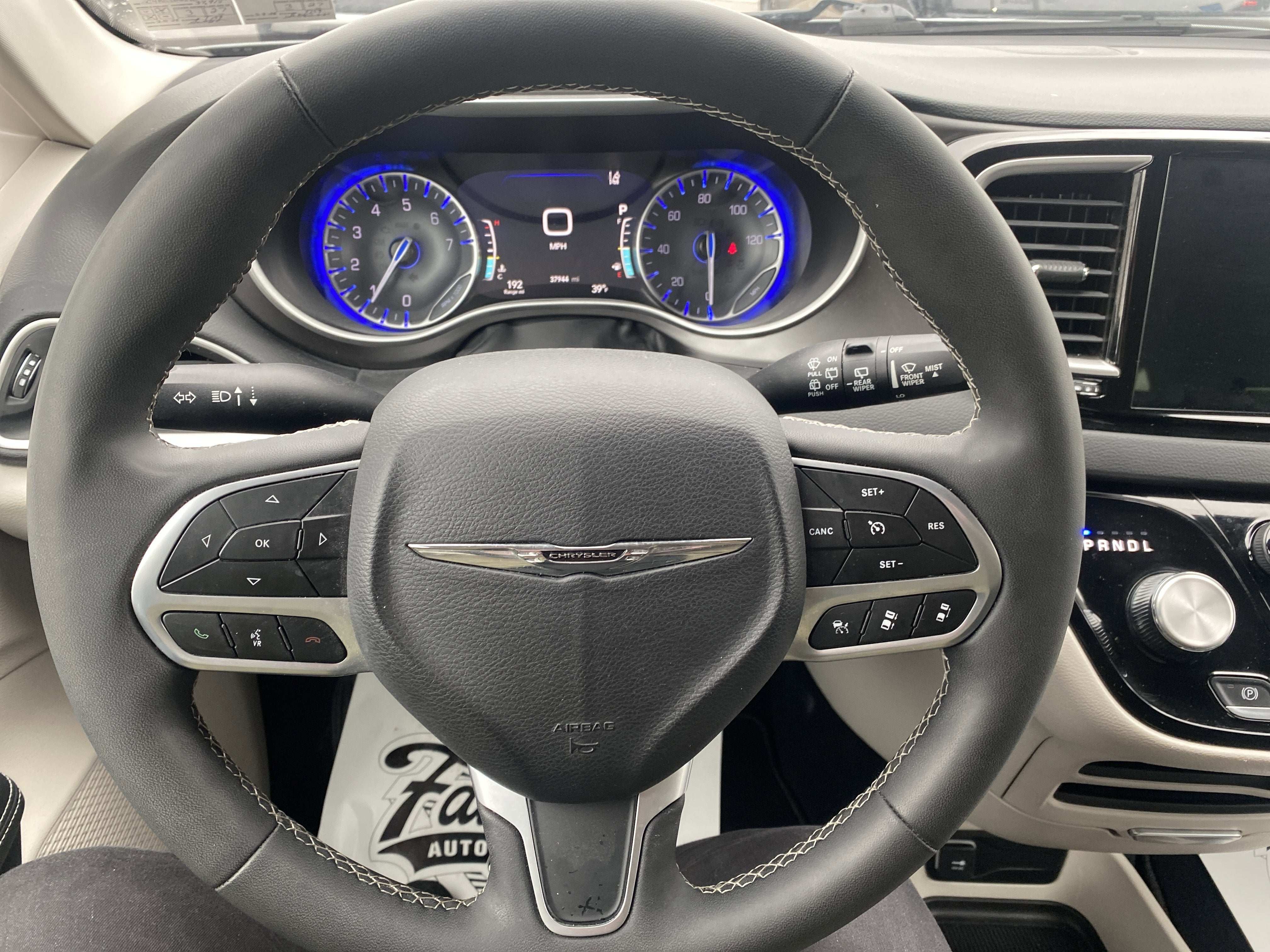 2024 Chrysler Pacifica Touring L