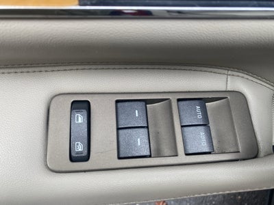 2014 Lincoln MKX Base