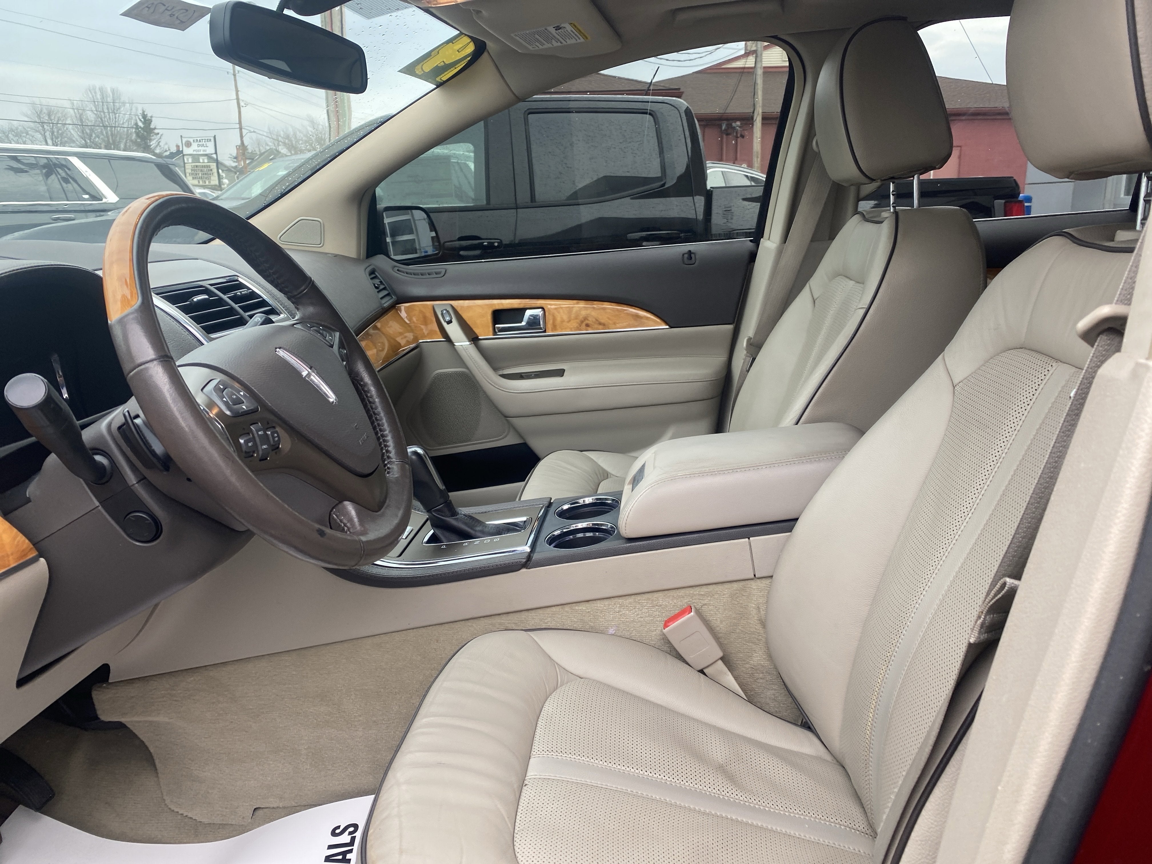 2014 Lincoln MKX Base