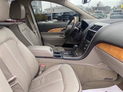 2014 Lincoln MKX Base