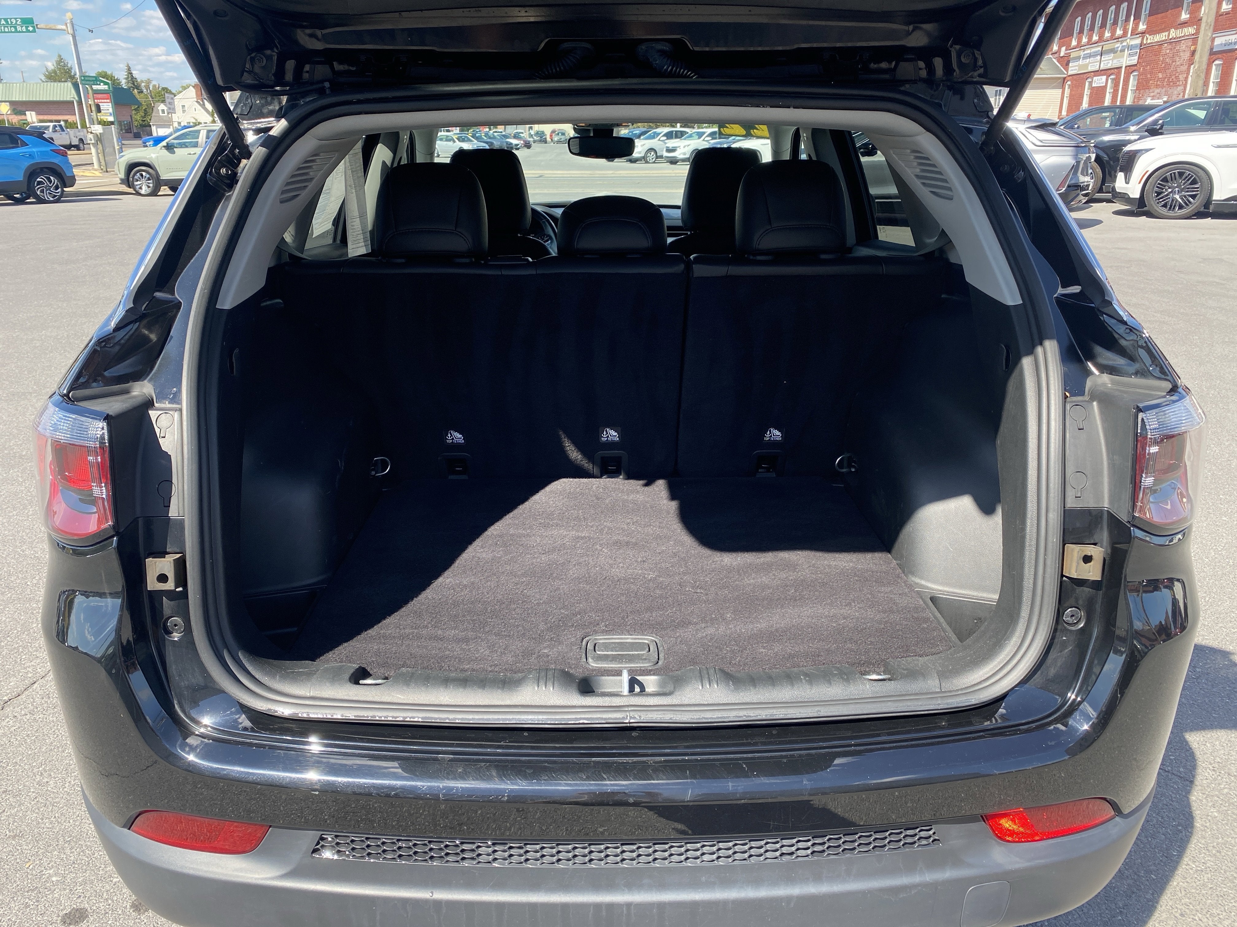 2022 Jeep Compass Latitude Lux