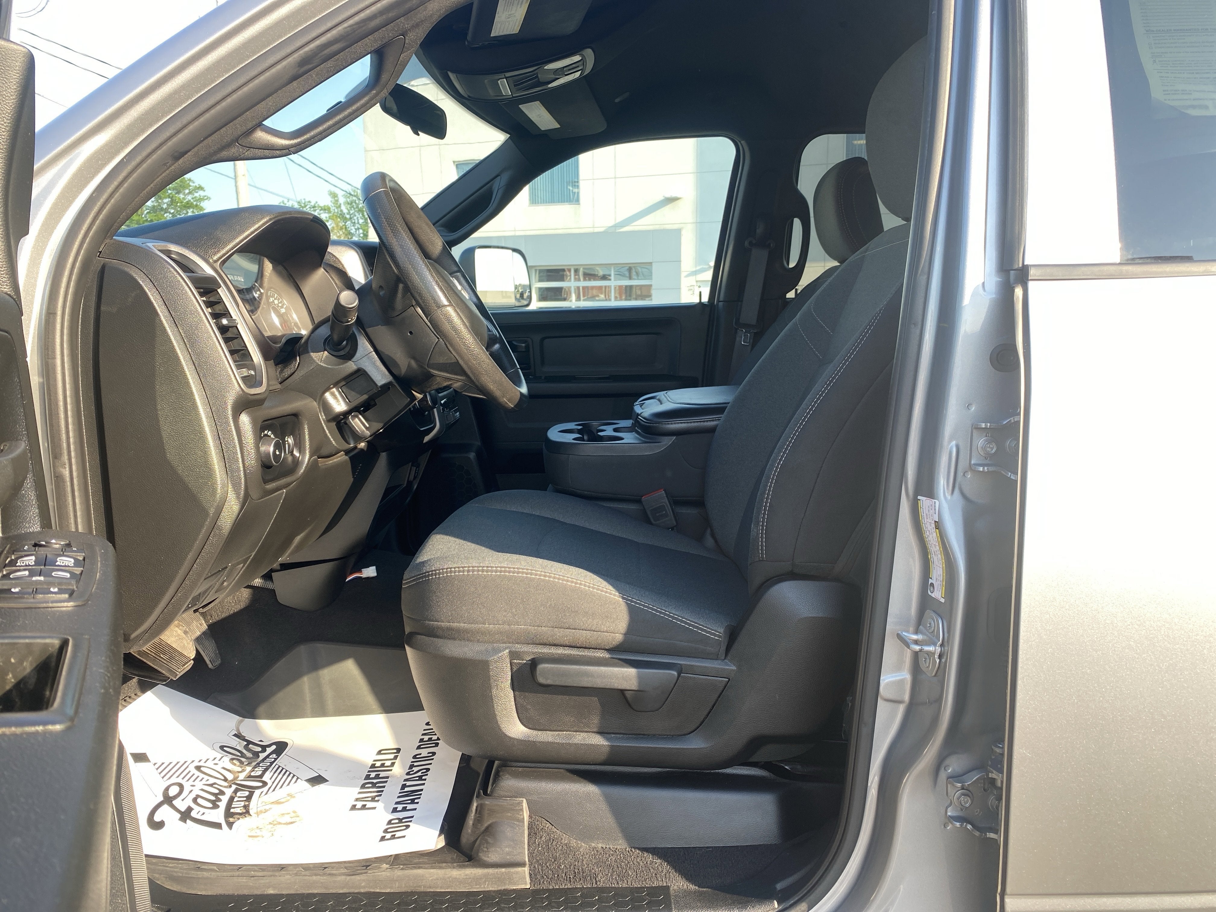 2021 RAM 2500 Tradesman Crew Cab 4x4 6'4" Box