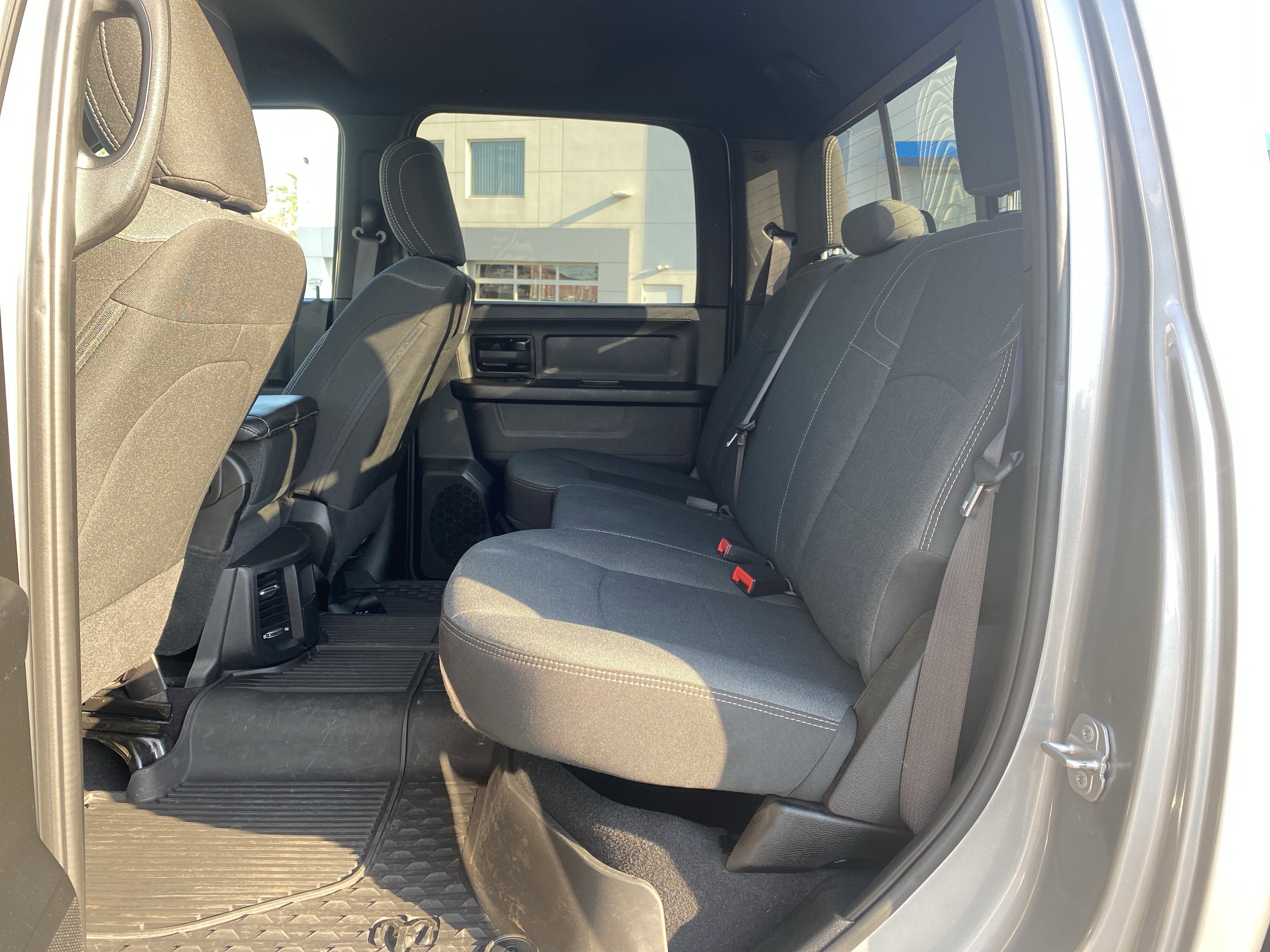 2021 RAM 2500 Tradesman Crew Cab 4x4 6'4" Box