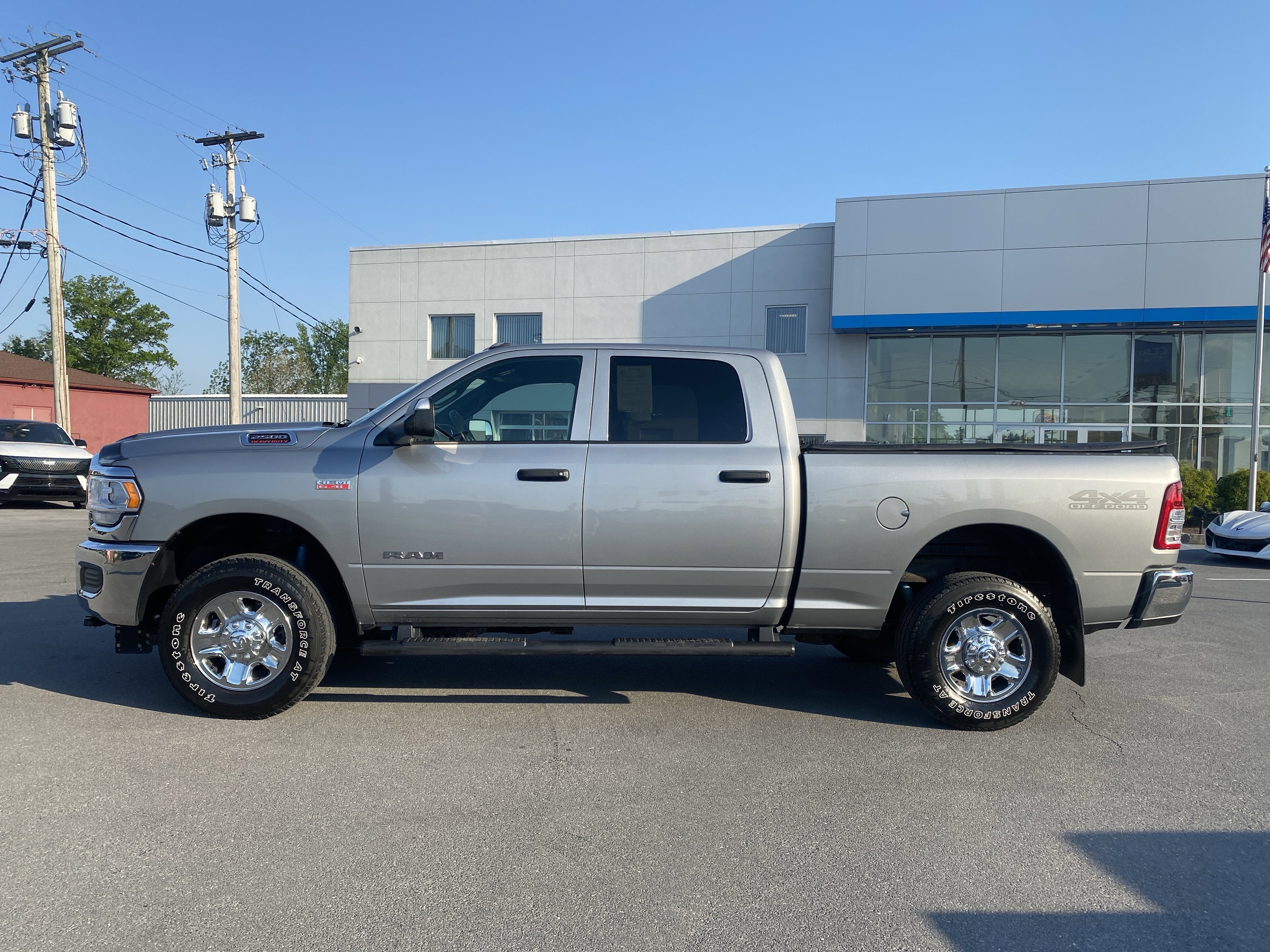 2021 RAM 2500 Tradesman Crew Cab 4x4 6'4" Box