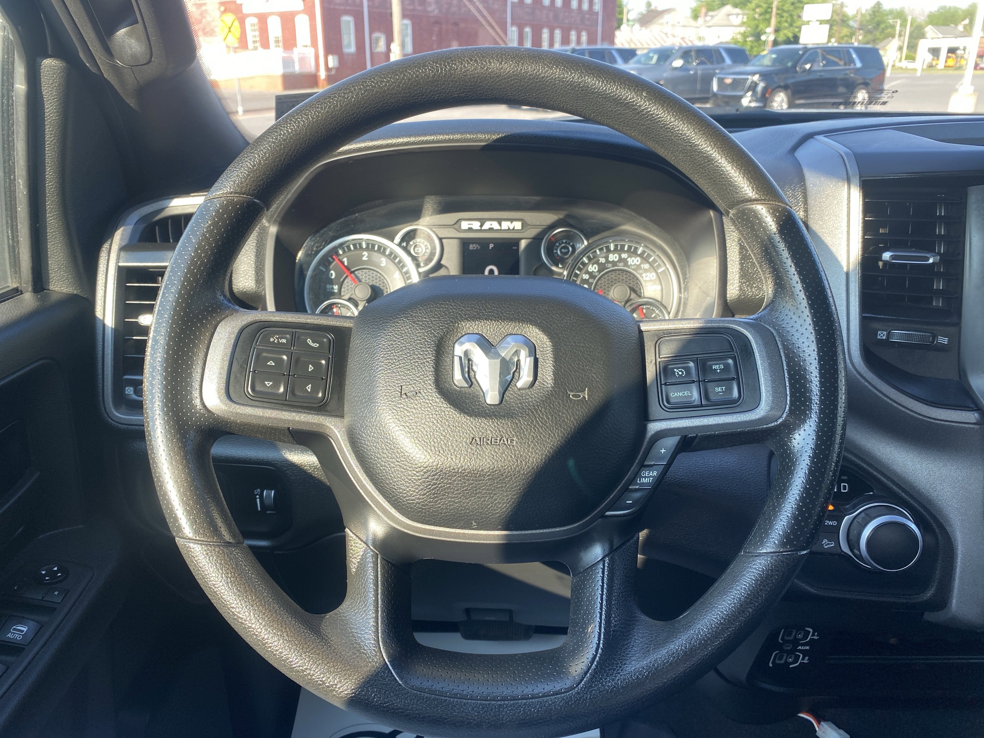 2021 RAM 2500 Tradesman Crew Cab 4x4 6'4" Box