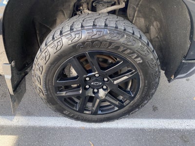 2022 Chevrolet Silverado 1500 Custom Trail Boss