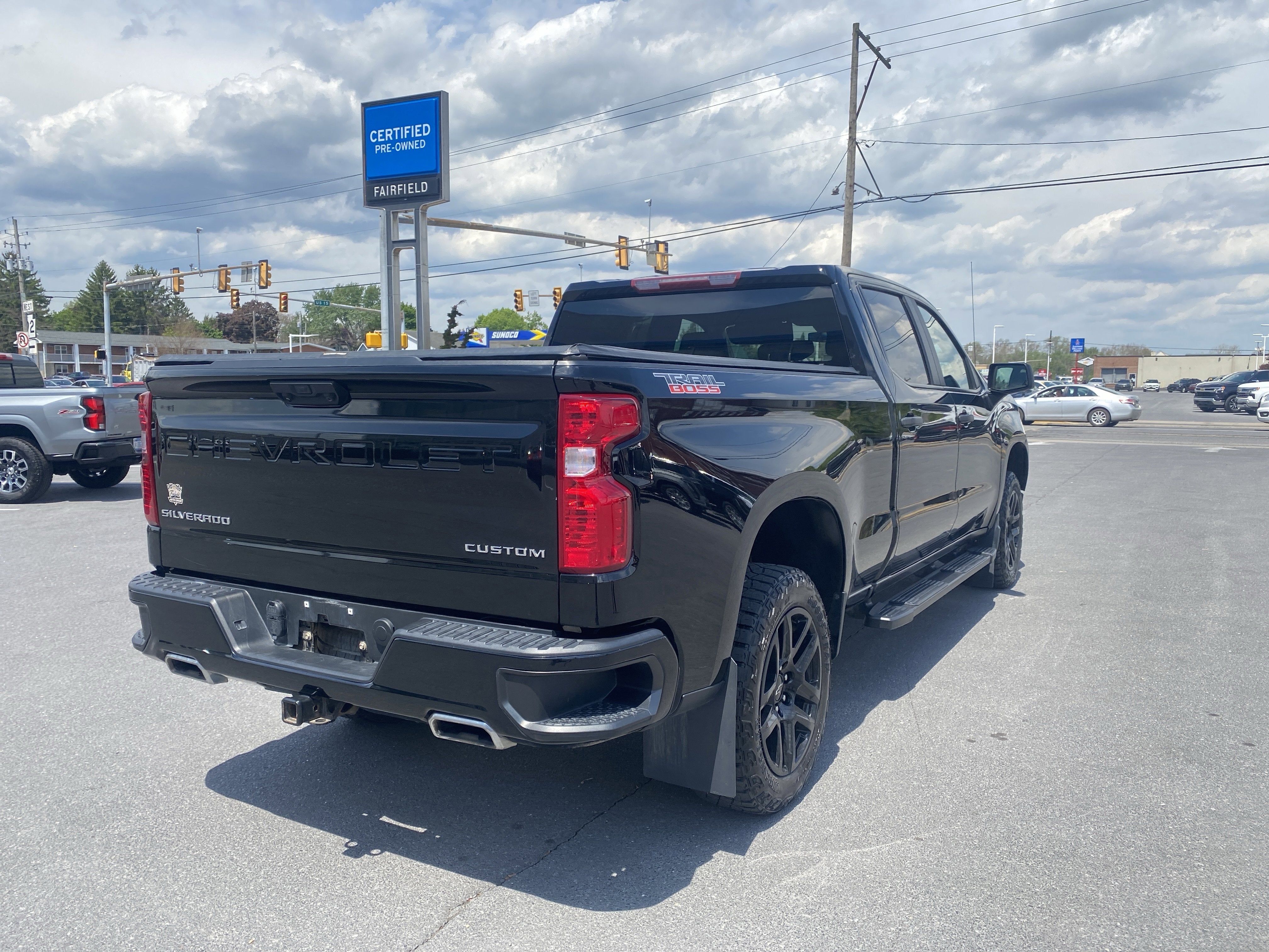 2022 Chevrolet Silverado 1500 Custom Trail Boss