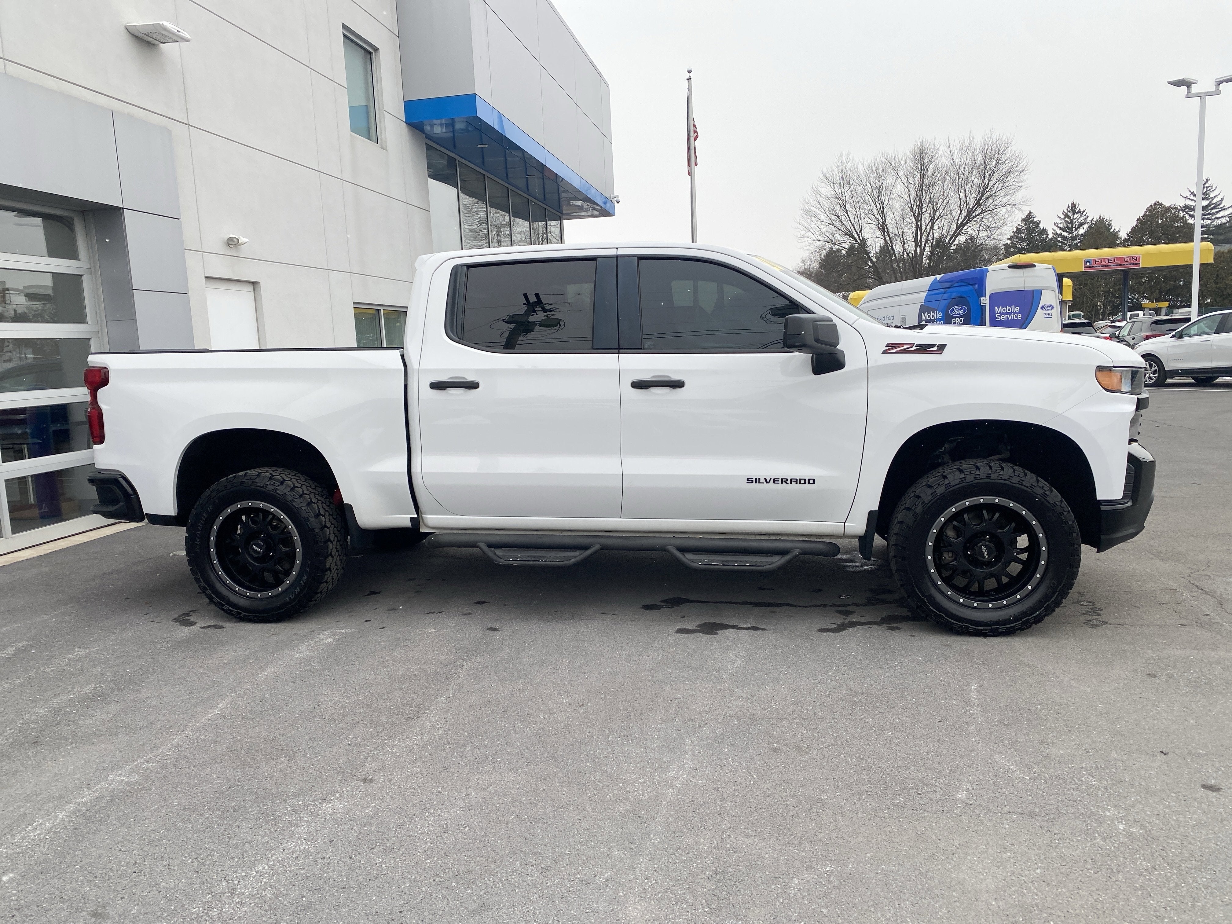 2020 Chevrolet Silverado 1500 Custom Trail Boss