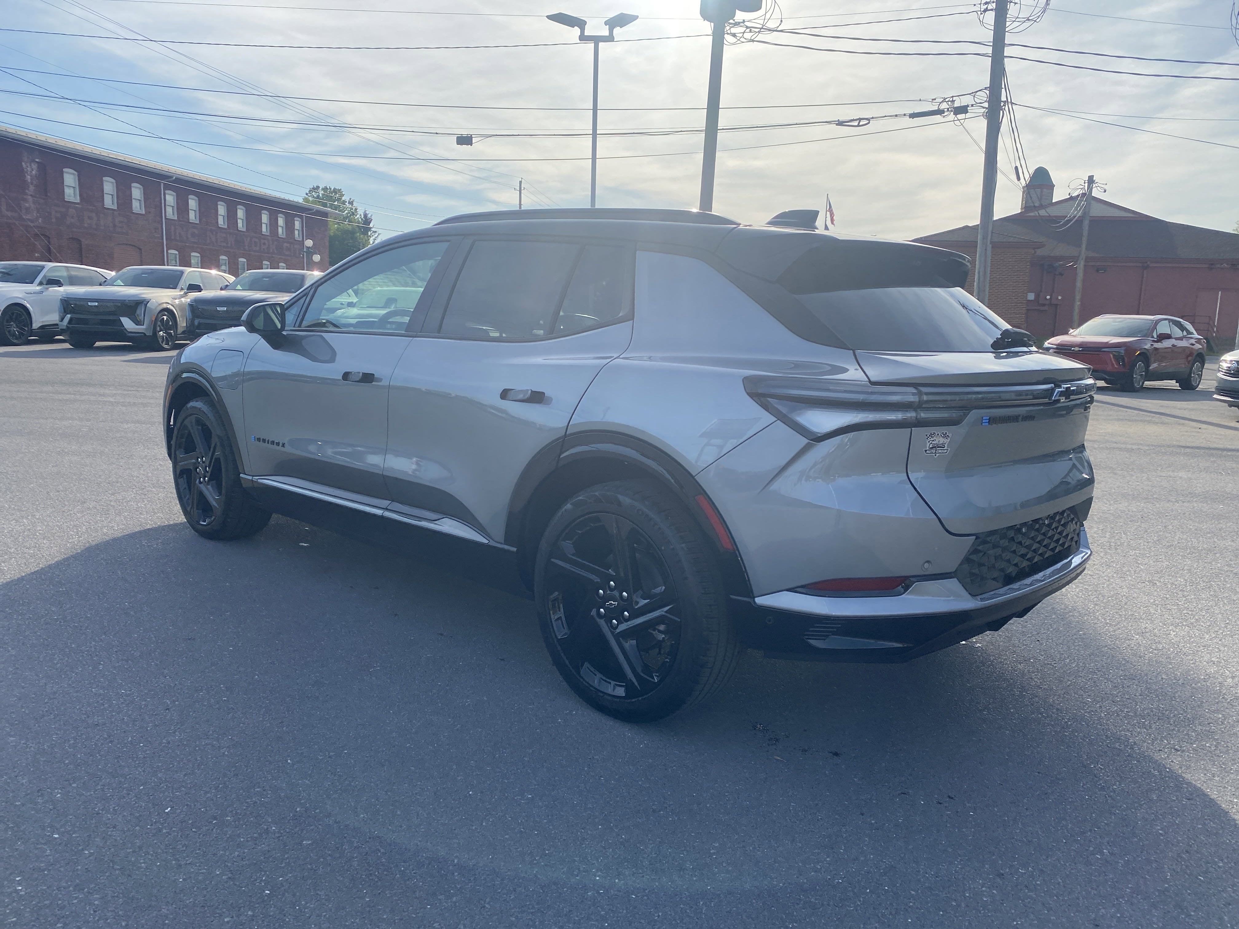 2025 Chevrolet Equinox EV RS