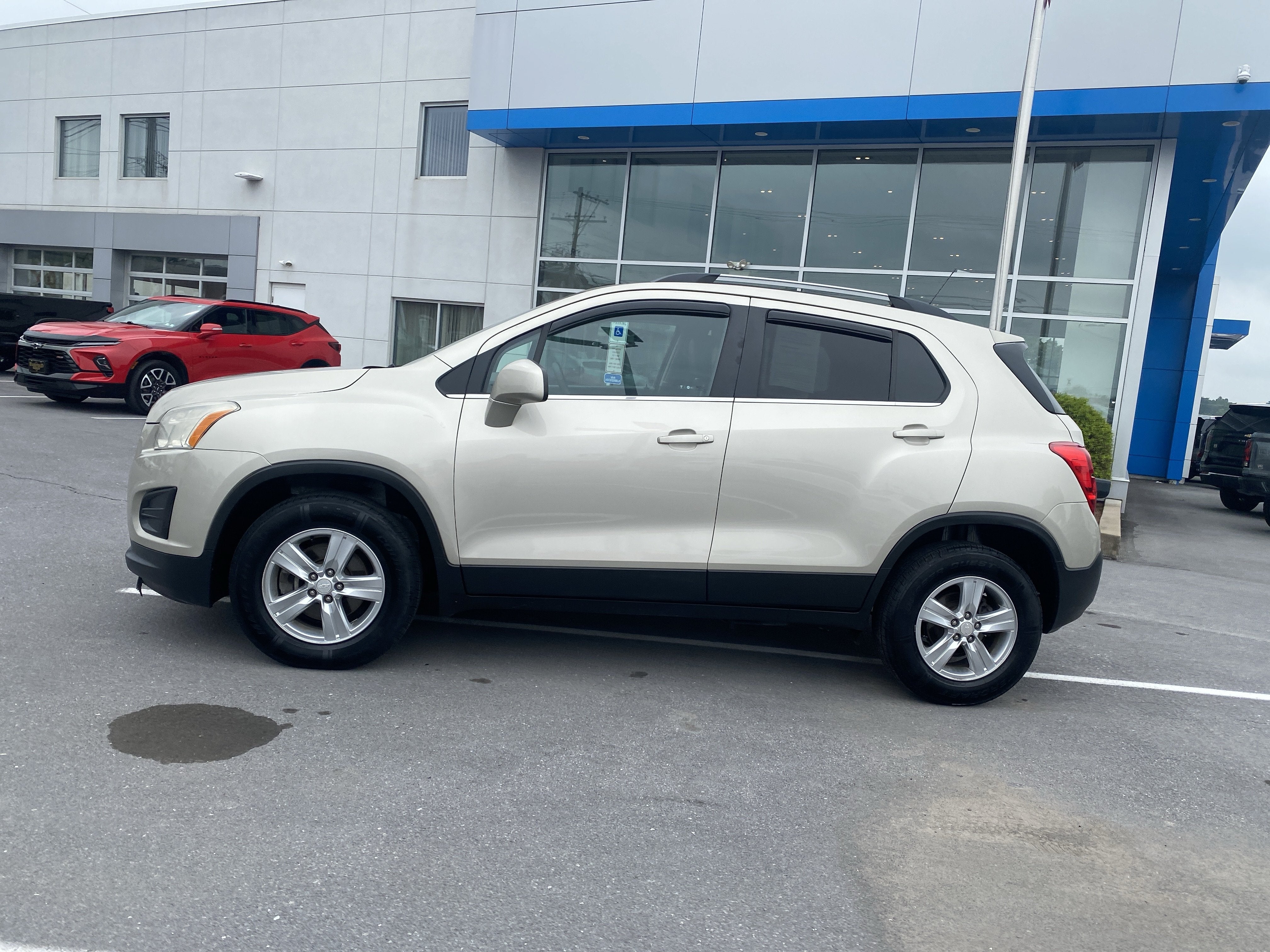 Used 2016 Chevrolet Trax LT with VIN 3GNCJPSB0GL246830 for sale in Lewisburg, PA