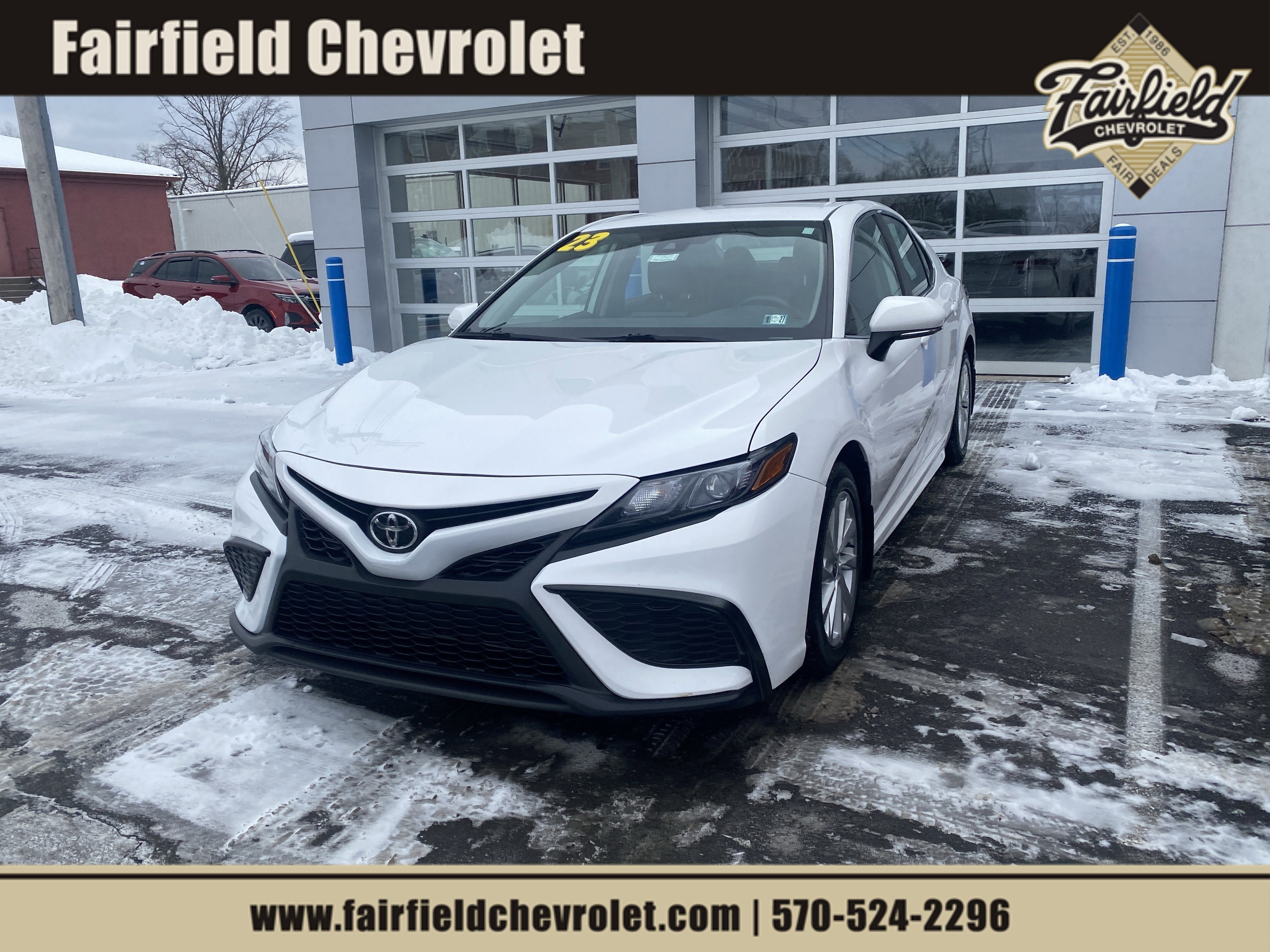 2023 Toyota Camry SE