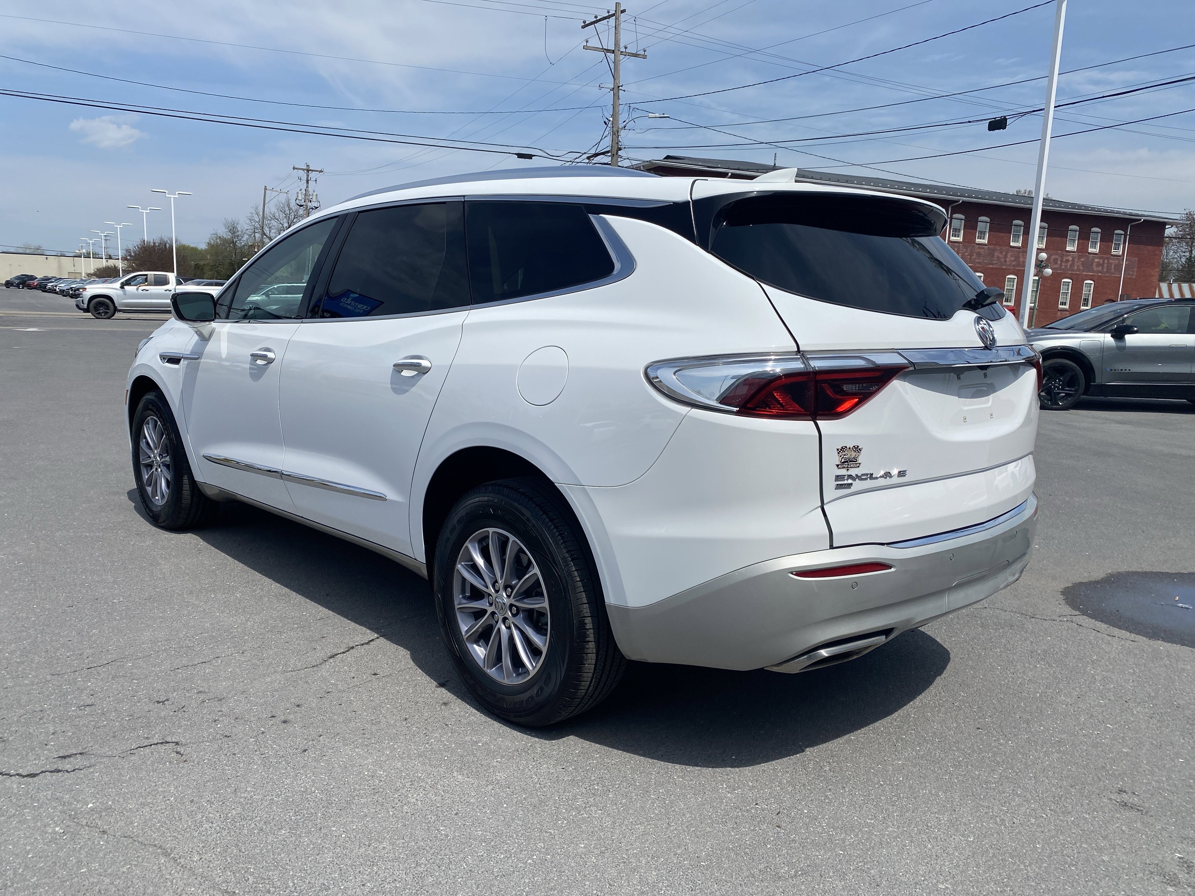 2023 Buick Enclave Essence