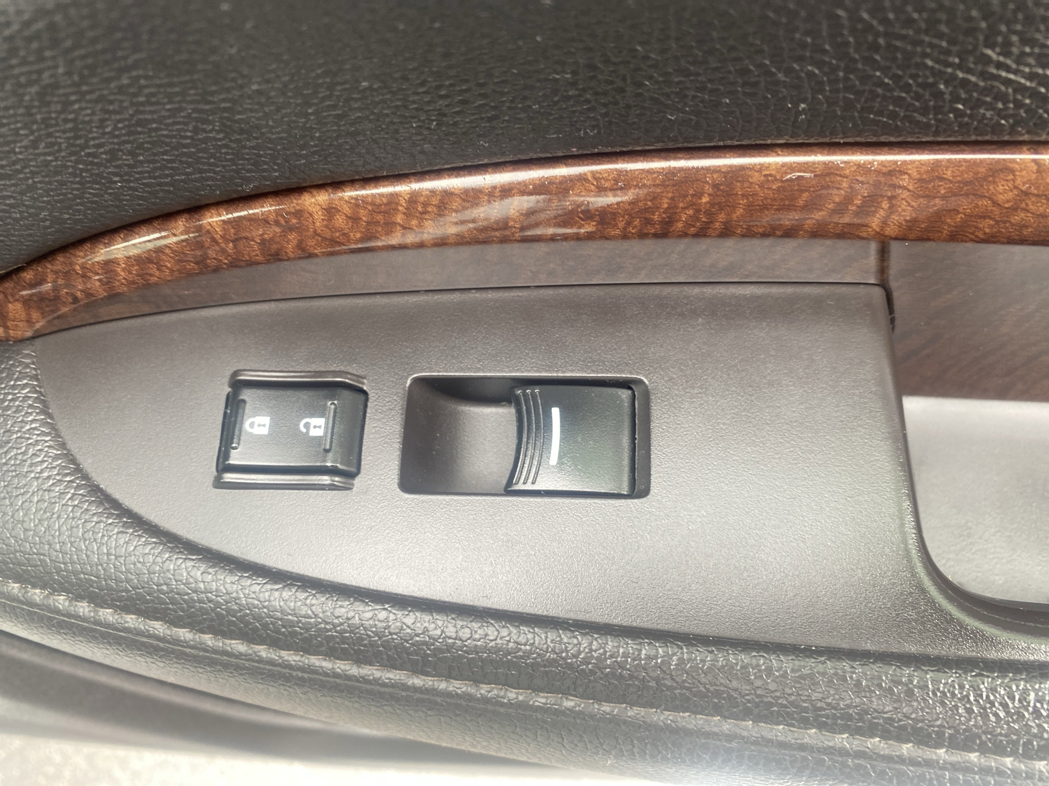 2017 Acura MDX w/Technology Package