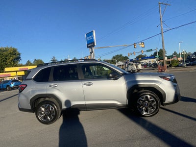 2025 Subaru Forester Premium