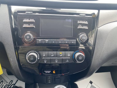 2017 Nissan Rogue Sport S