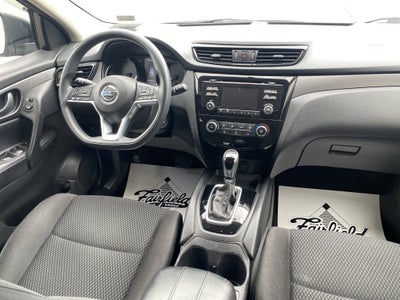 2017 Nissan Rogue Sport S