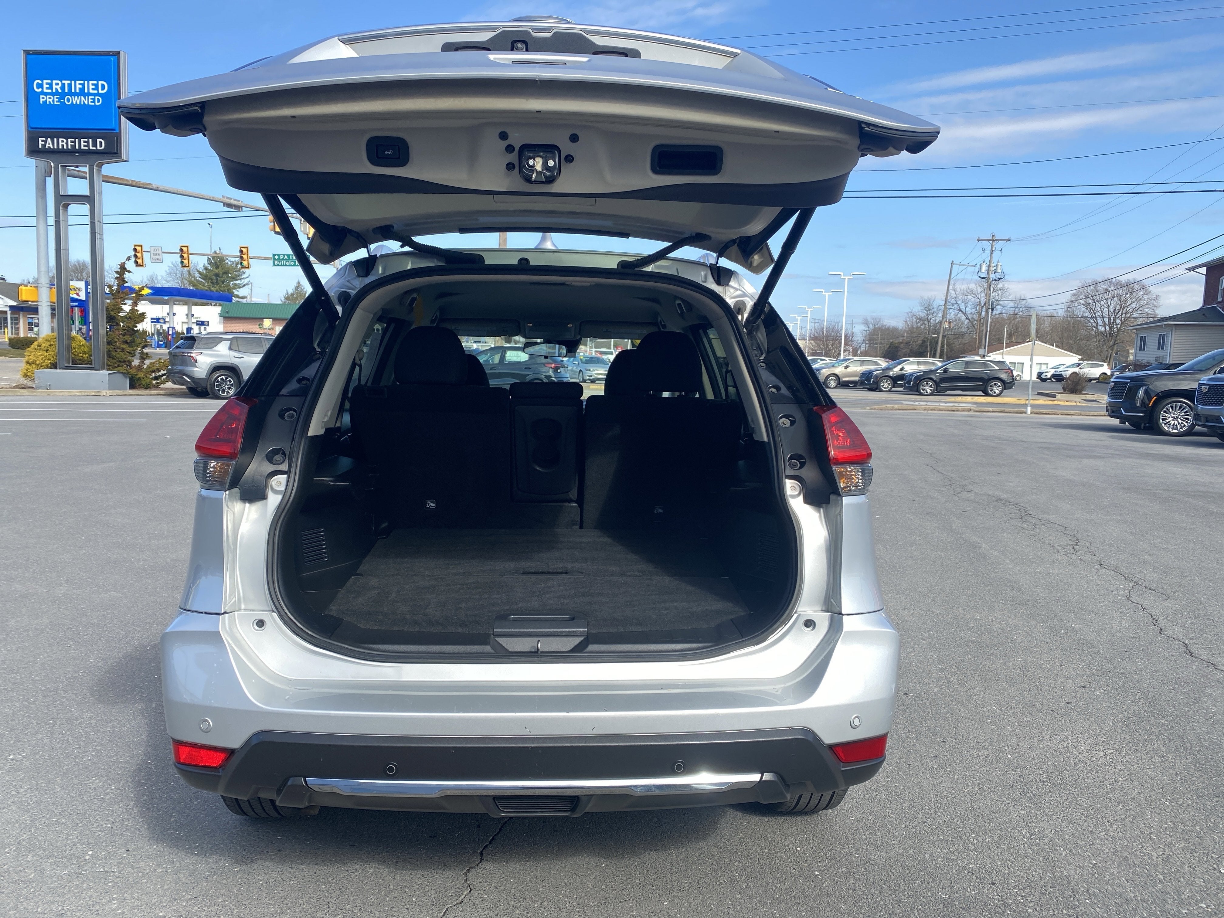 2020 Nissan Rogue SV