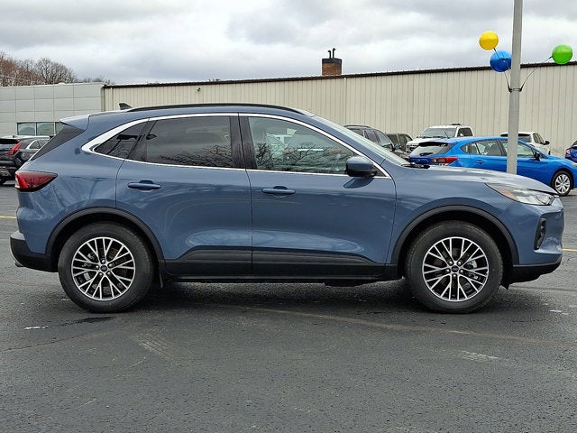 2025 Ford Escape PHEV