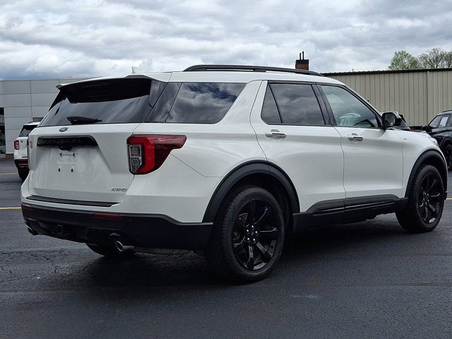 2022 Ford Explorer ST-Line