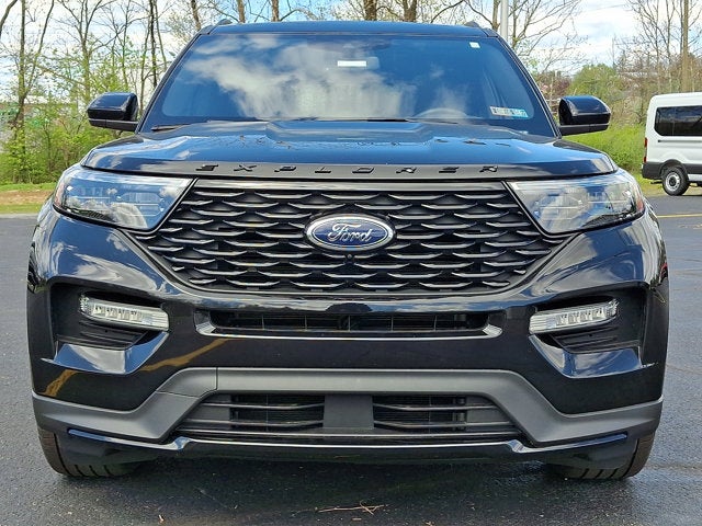 2023 Ford Explorer ST-Line