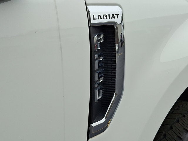 2022 Ford Super Duty F-250 SRW LARIAT