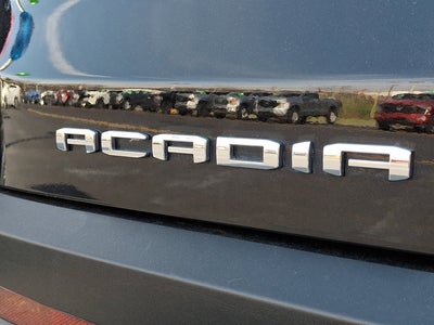 2023 GMC Acadia AT4