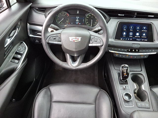 2022 Cadillac XT4 AWD Premium Luxury