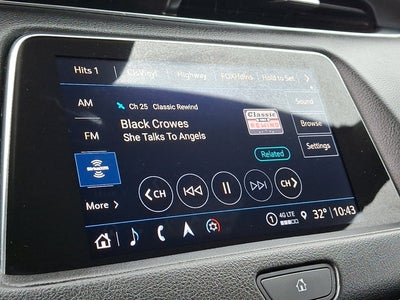 2022 Cadillac XT4 AWD Premium Luxury