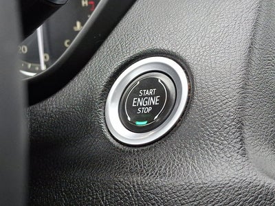 2022 Cadillac XT4 AWD Premium Luxury