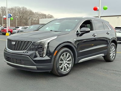 2022 Cadillac XT4 AWD Premium Luxury