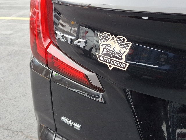 2022 Cadillac XT4 AWD Premium Luxury