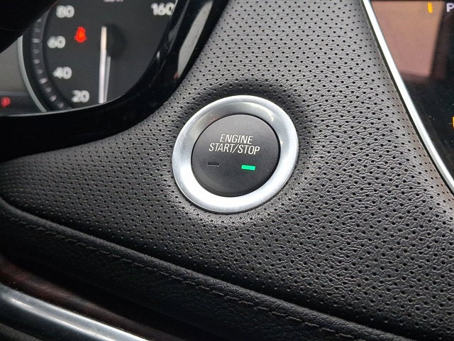 2022 Cadillac XT5 AWD Premium Luxury