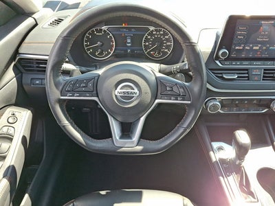 2022 Nissan Altima 2.5 SR