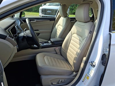 2018 Ford Fusion Hybrid SE