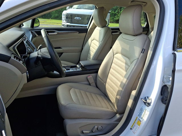 2018 Ford Fusion Hybrid SE