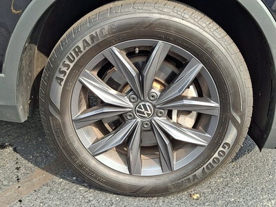 2023 Volkswagen Tiguan SE