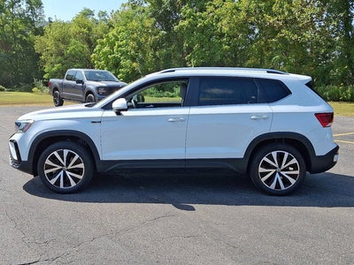 2022 Volkswagen Taos SE