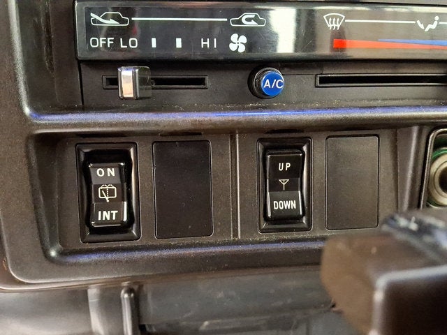 1992 Toyota LAND CRUISER Base