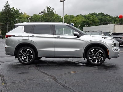 2022 Mitsubishi Outlander SEL